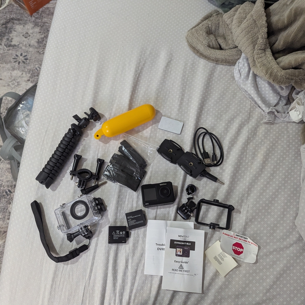 VIVITAR ACTION GO-PRO CAMERA AND ACCESSORIES - Picture 9 of 10